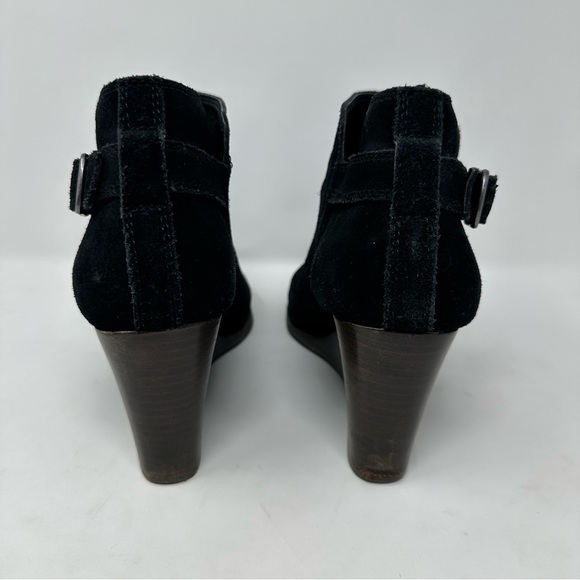 Lucky Brand Boots Sz 10 Suede Leather Cutout Design Wedge Heel Ankle Bootie - Picture 4 of 16